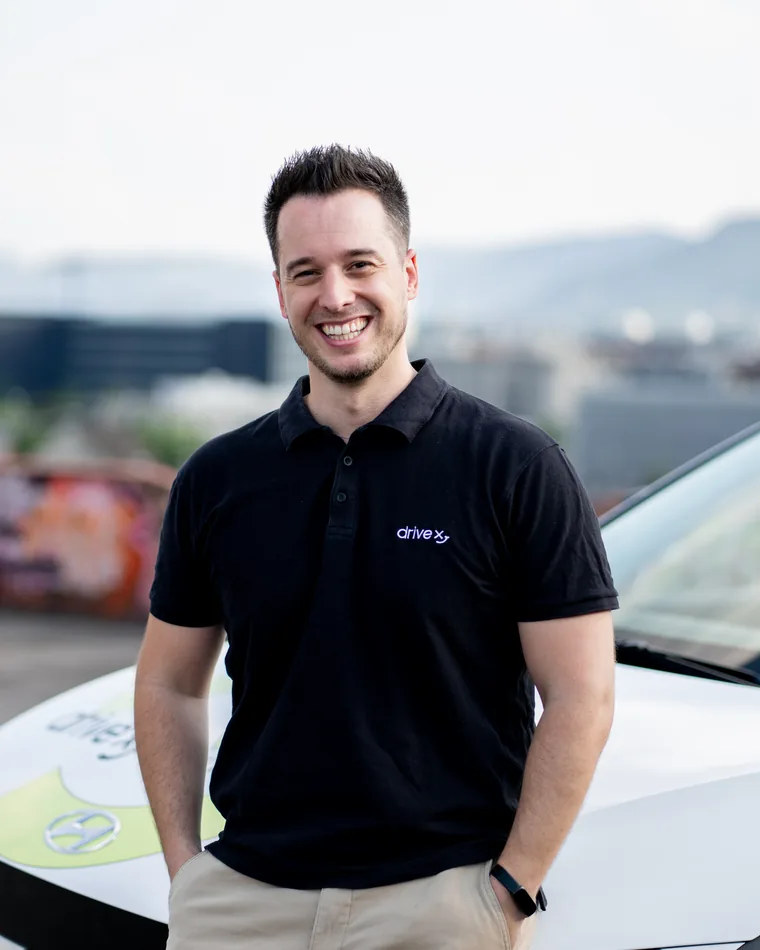 Ramon – Inhaber und Fahrlehrer bei DriveX